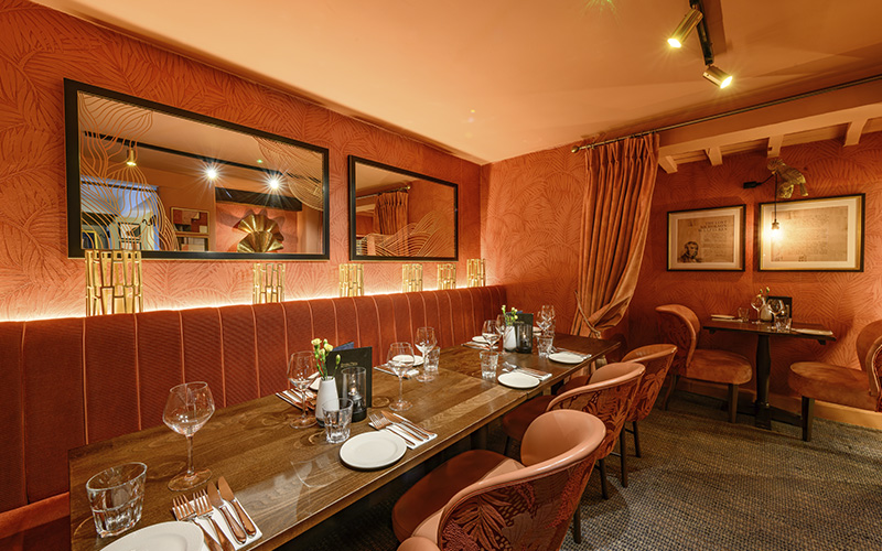pcp-2024-secondaryspaces-theorangetreetotteridge-privatedining-img-01.jpg